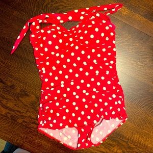 🏝🌟HP🌟🏝 ModCloth red polkadot bathing suit 👙